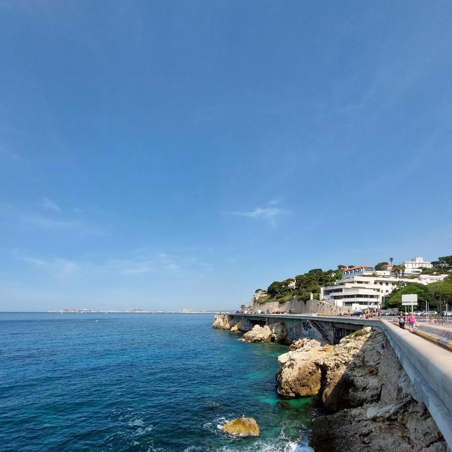 Studio A 2 Pas De La Plage Marseilles Exterior foto