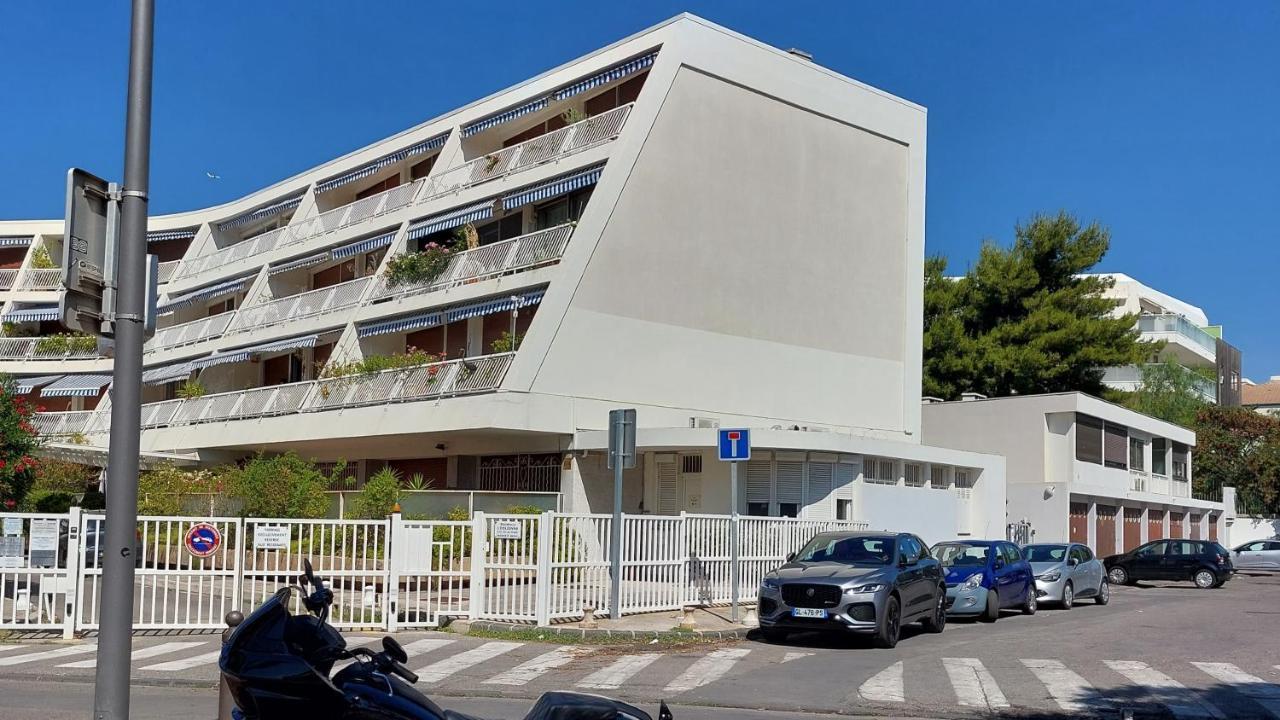 Studio A 2 Pas De La Plage Marseilles Exterior foto