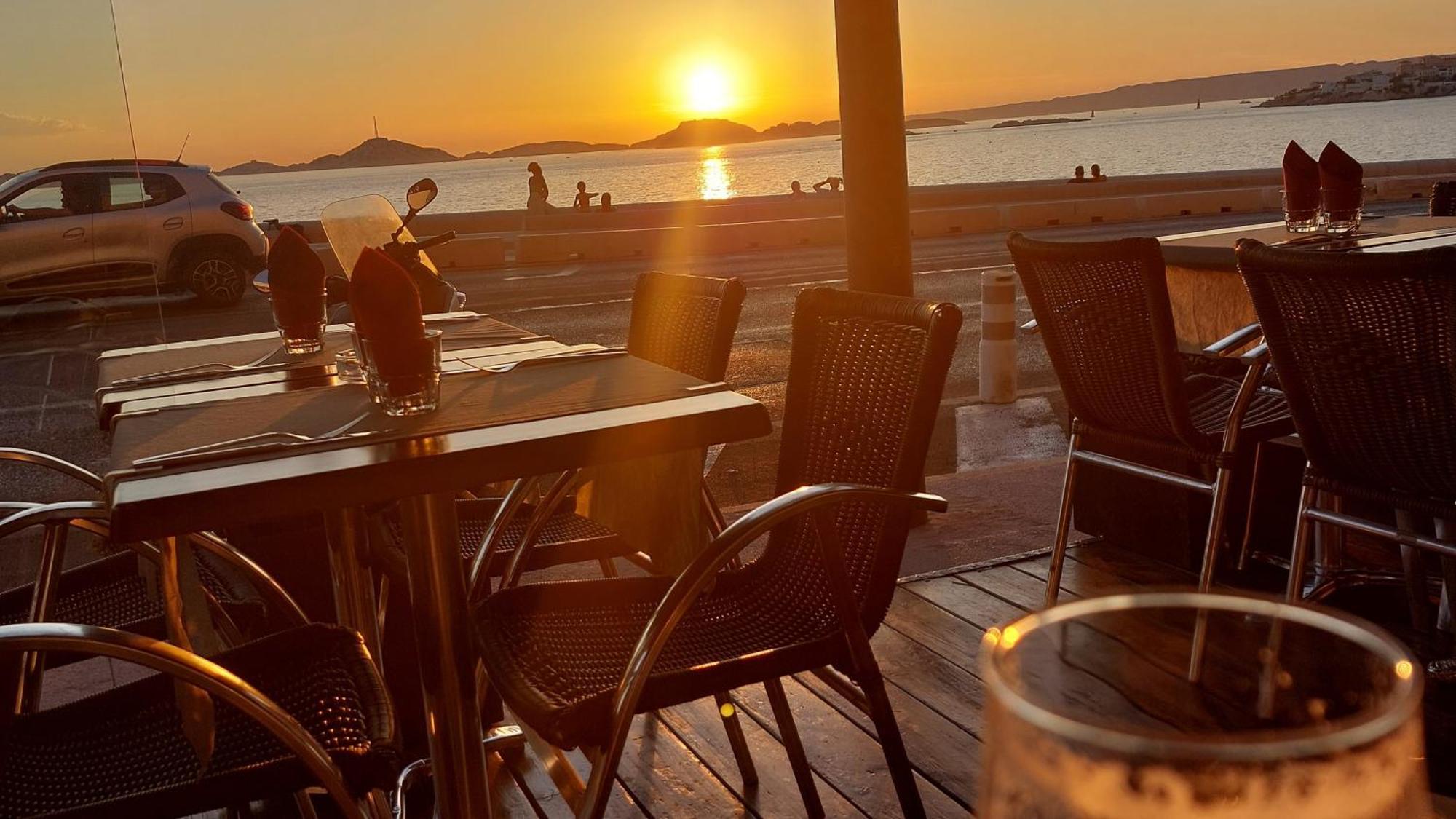 Studio A 2 Pas De La Plage Marseilles Exterior foto